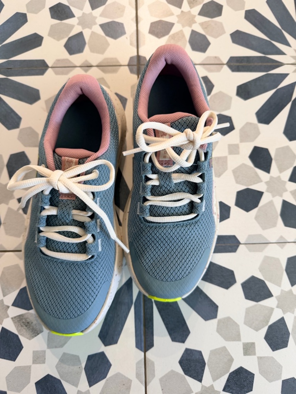 Under Armour Kids Light Blue & Pink Mesh Sneakers